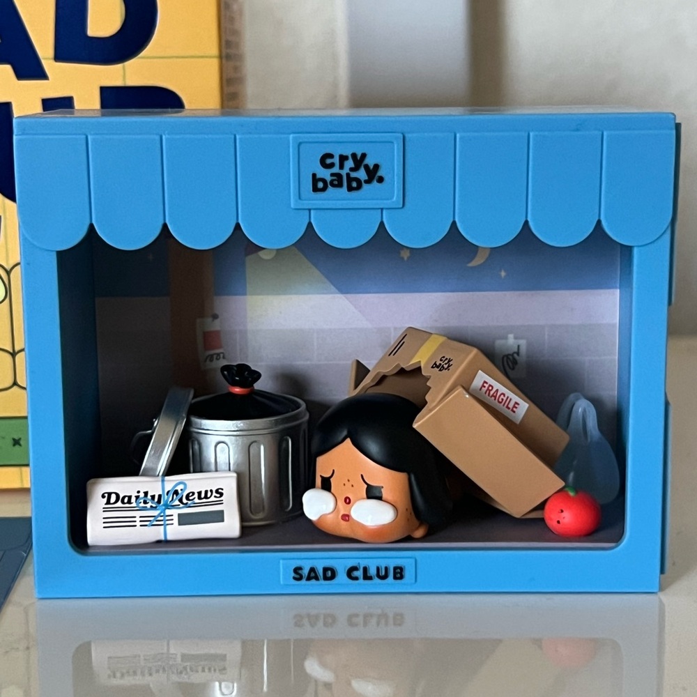 Sad Club Blue Toy Set